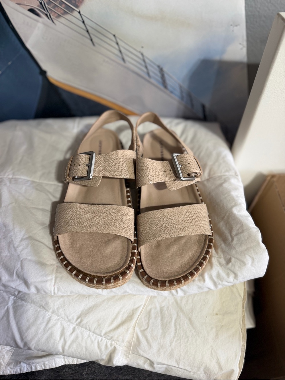 Lucky Brand Neutral Beige Women's Buckle Strap Sandals. Size 7 1/2. Brand new